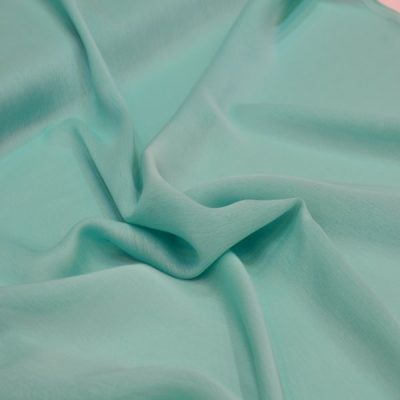 JŞ 1 Janjanlı Şifon Kumaş (1) Janjanlı Şal Su Yeşili