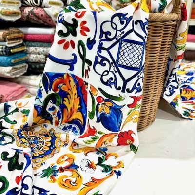 Dolce Gabbaba Özel Etnik Desenli Jorjet Krep