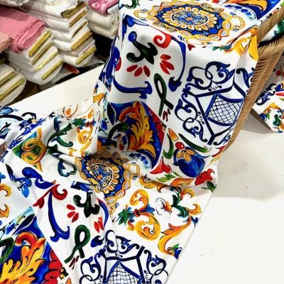 Dolce Gabbaba Özel Etnik Desenli Jorjet Krep