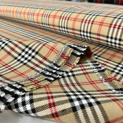 Klasik Burberry Desenli Pamuklu Kumaş