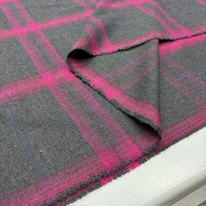 Pembe Ekoseli Flanel Kumaş