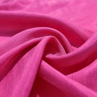 Taşlanmış İpek Cupra Kumaş Pembe