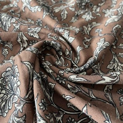 Kahve Desenli Yünlü Angora Kumaş