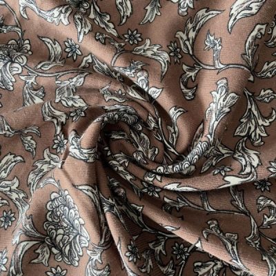 Kahve Desenli Yünlü Angora Kumaş