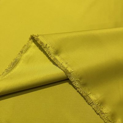 Yağmurluk Trençkot Kumaş Yağ Yeşili