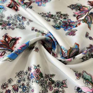 Çiçek Desenli İpeksi Saten Krep Mavi