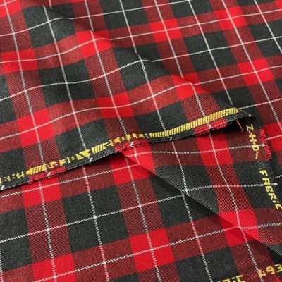 Scotch Kırmızı Siyah Ekoseli Viskos Kumaş