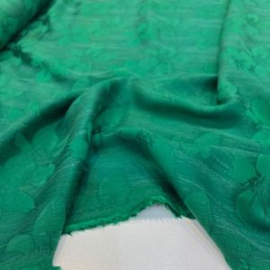 Çiçekli Taşlanmış İpek Cupro Kumaş Yeşil