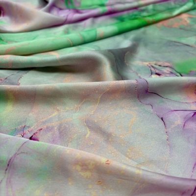 Dior Batik Pastel Desenli Krep Saten Kumaş