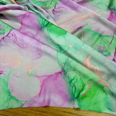 Dior Batik Pastel Desenli Krep Saten Kumaş