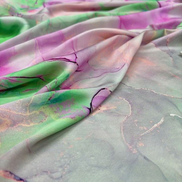 Dior Batik Pastel Desenli Krep Saten Kumaş