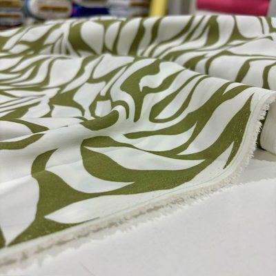Süper Yağ Yeşili Desenli Poplin Kumaş