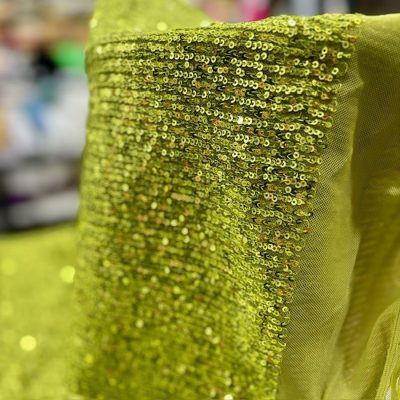 Zara Pullu Payet Kumaş Yağ Yeşili