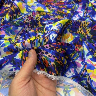 Dior Pastel Yıldız İpeksi Saten Kumaş KZ