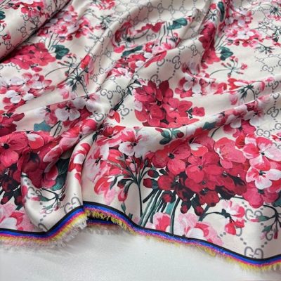 Gucci İpeksi Saten Kumaş Pembe KZ