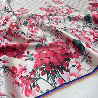 Gucci İpeksi Saten Kumaş Pembe KZ