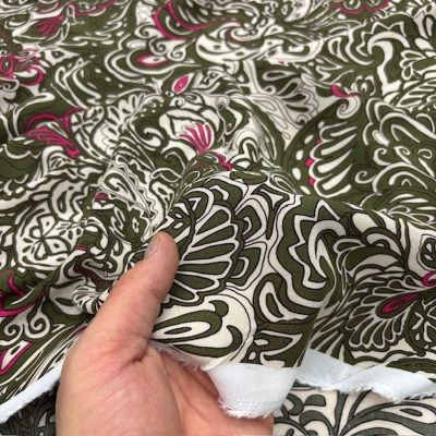 Otantik Etro Desenli İpeksi Viskon Kumaş YVZ