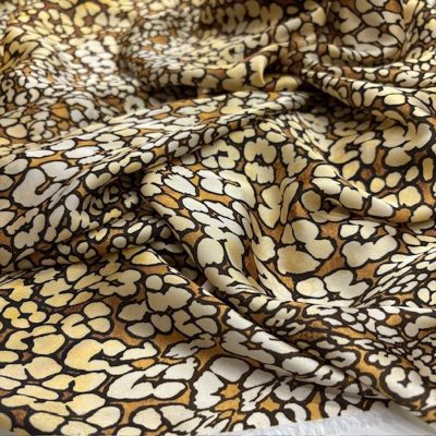 Versace Leopar İpeksi Saten Kumaş KZ