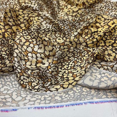 Versace Leopar İpeksi Saten Kumaş KZ