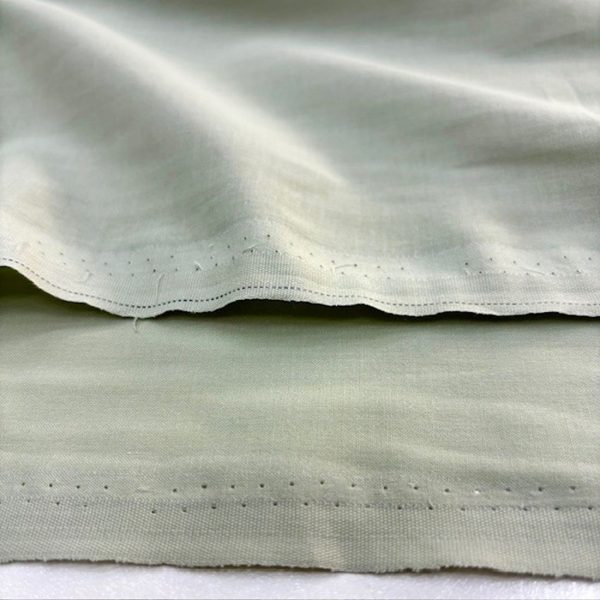 Pastel Soft Yeşil Saf Pamuk Vual Kumaş