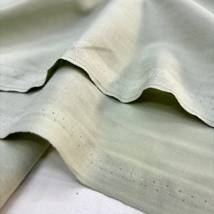 Pastel Soft Yeşil Saf Pamuk Vual Kumaş