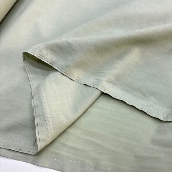 Pastel Soft Yeşil Saf Pamuk Vual Kumaş