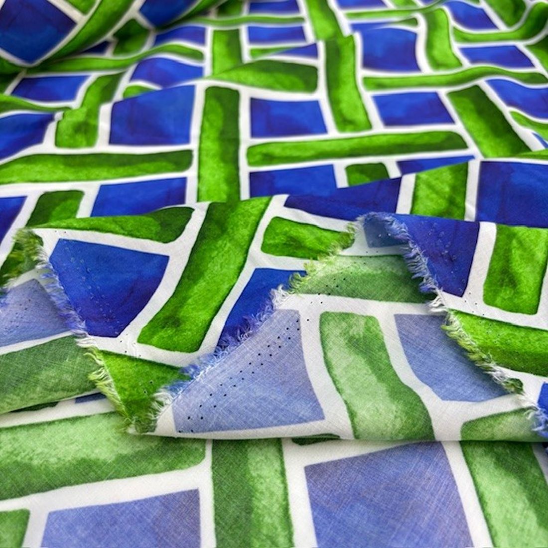 Yeşil Kareli Vual Viskon Kumaş YVZ