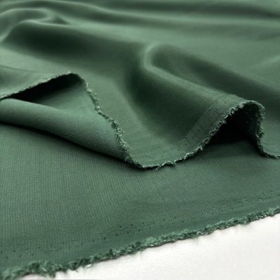 İpeksi Filoş Cupro Saten Kumaş Zümrüt Yeşili BYR