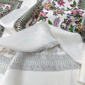 Otantik Çiçek Pano Desenli %100 Keten Kumaş BYR