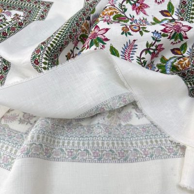 Otantik Çiçek Pano Desenli %100 Keten Kumaş BYR