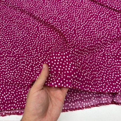 Pembe Beyaz Puantiyeli Pamuklu Viskon Kumaş YVZ