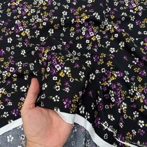 Siyah Çiçekli Pamuklu Viskon Kumaş YVZ