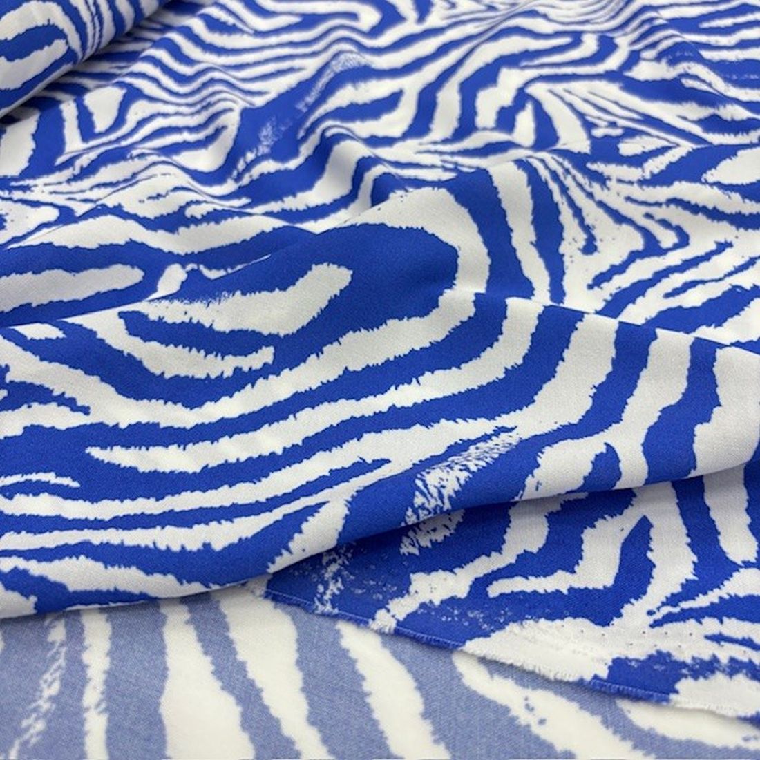 Zebra Alaçatı Viskon Kumaş Mavi