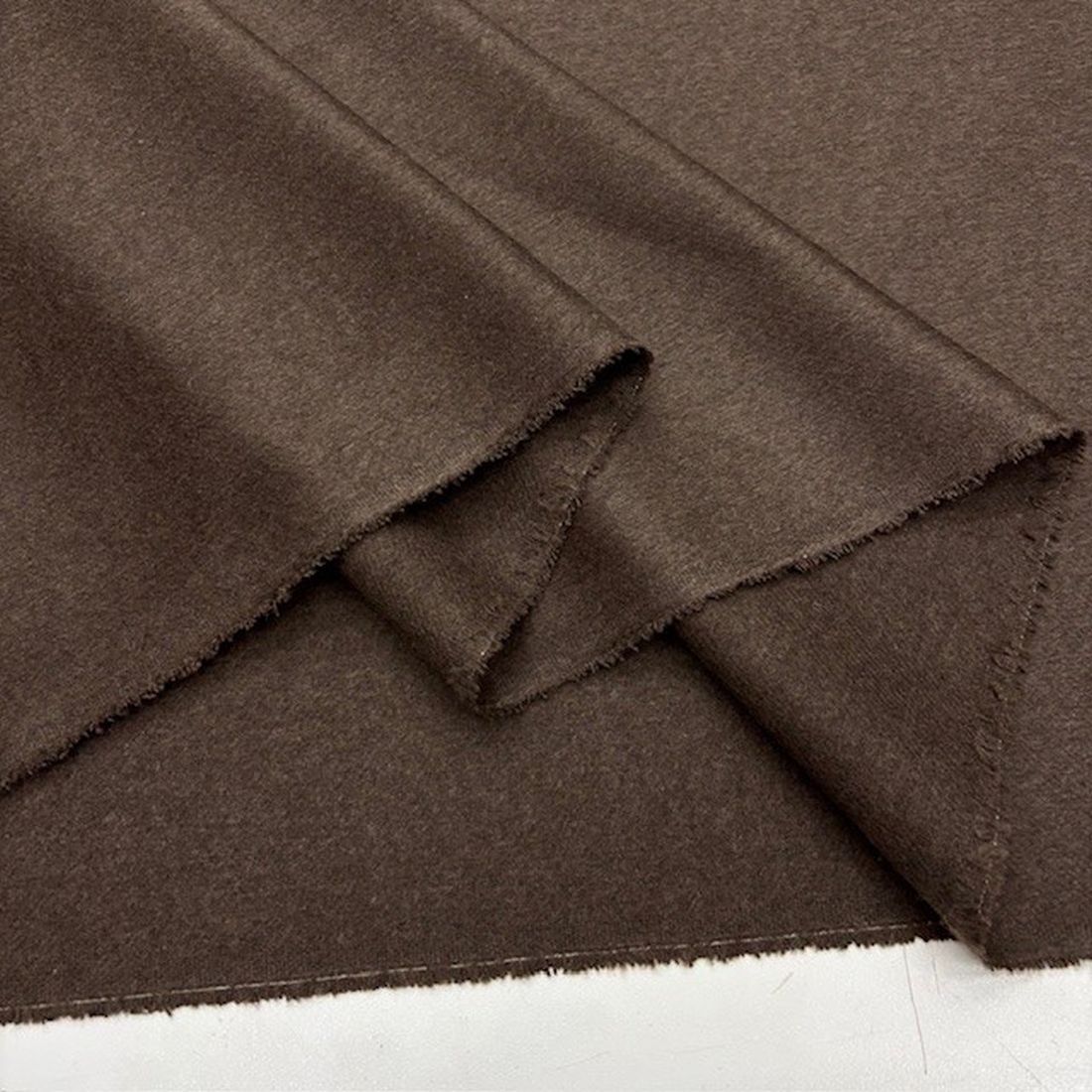 İtalyan Yün Kaşmir Kumaş Kahverengi