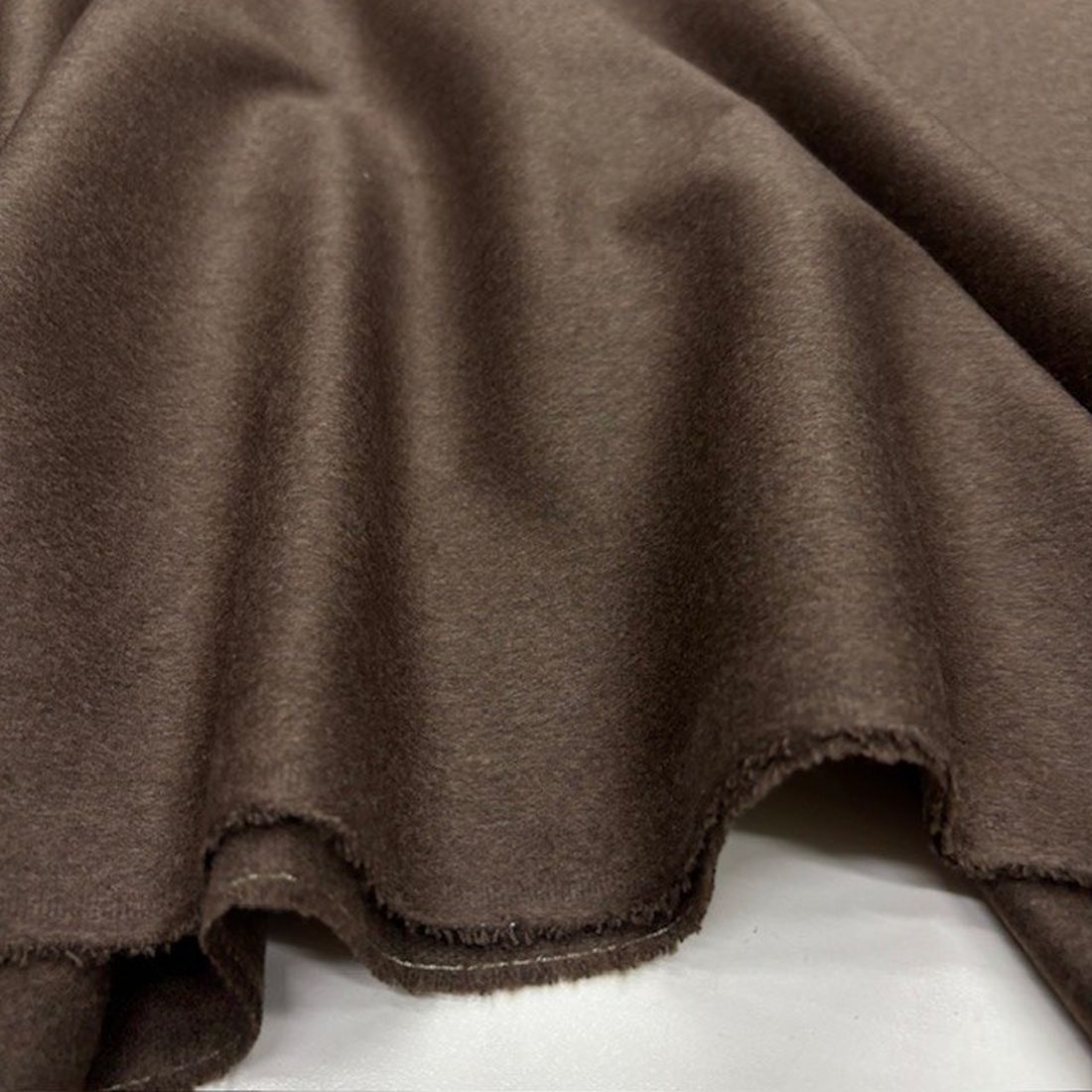 İtalyan Yün Kaşmir Kumaş Kahverengi