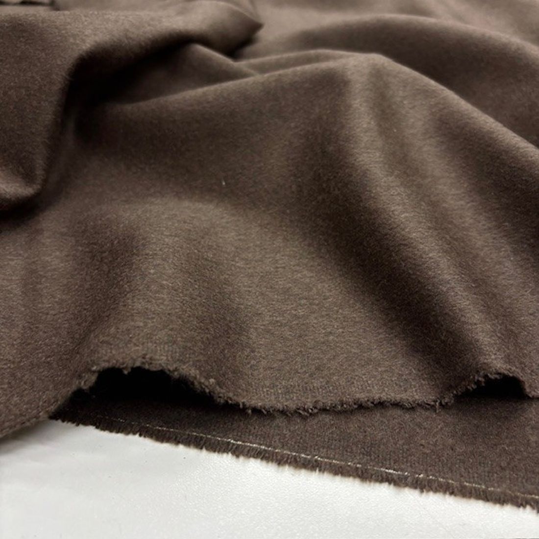 İtalyan Yün Kaşmir Kumaş Kahverengi