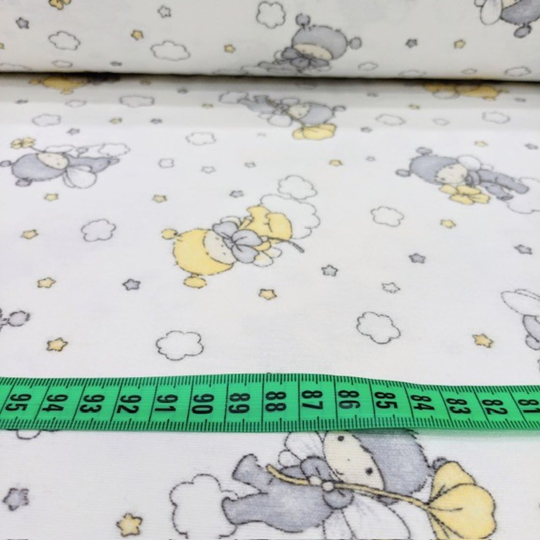 Çiften Bebek Bulut Desenli Pazen Kumaş Ayt