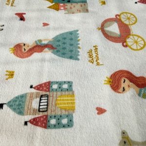 Çiften Küçük Prenses Desenli Pazen Kumaş Arv