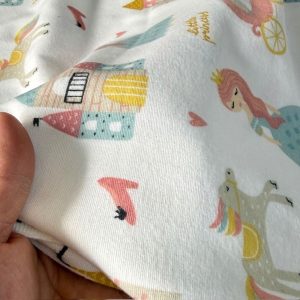 Çiften Küçük Prenses Desenli Pazen Kumaş Arv