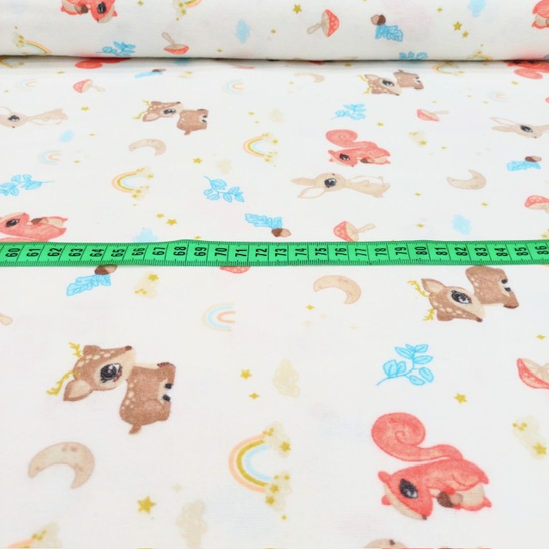 Çiften Minik Geyik Desenli Pazen Kumaş Ayt