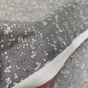 Gri Minik Çiçekli Poplin Kumaş AYT