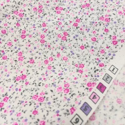 Minik Pembe Çiçekli Poplin Kumaş AYT
