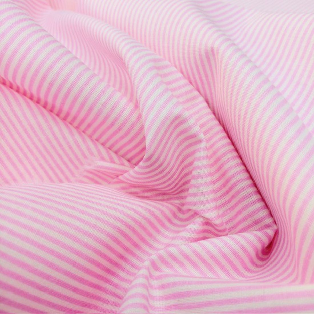 Pembe Beyaz Çizgili Poplin Kumaş AYT