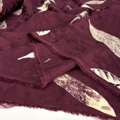 Yaprak Jakarlı İpeksi Cupro Kumaş Bordo SRVT