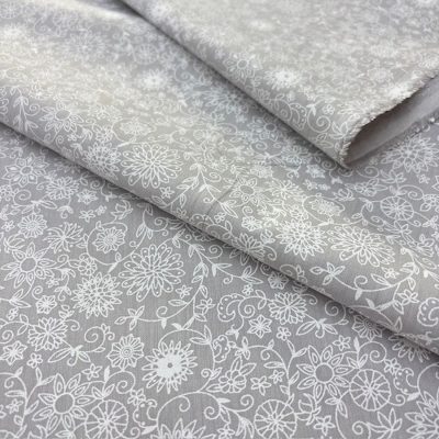 Açık Gri Çiçekli Pamuk Poplin Kumaş HS
